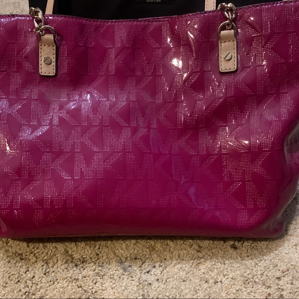Beautiful classy pink Michael Kors handbag